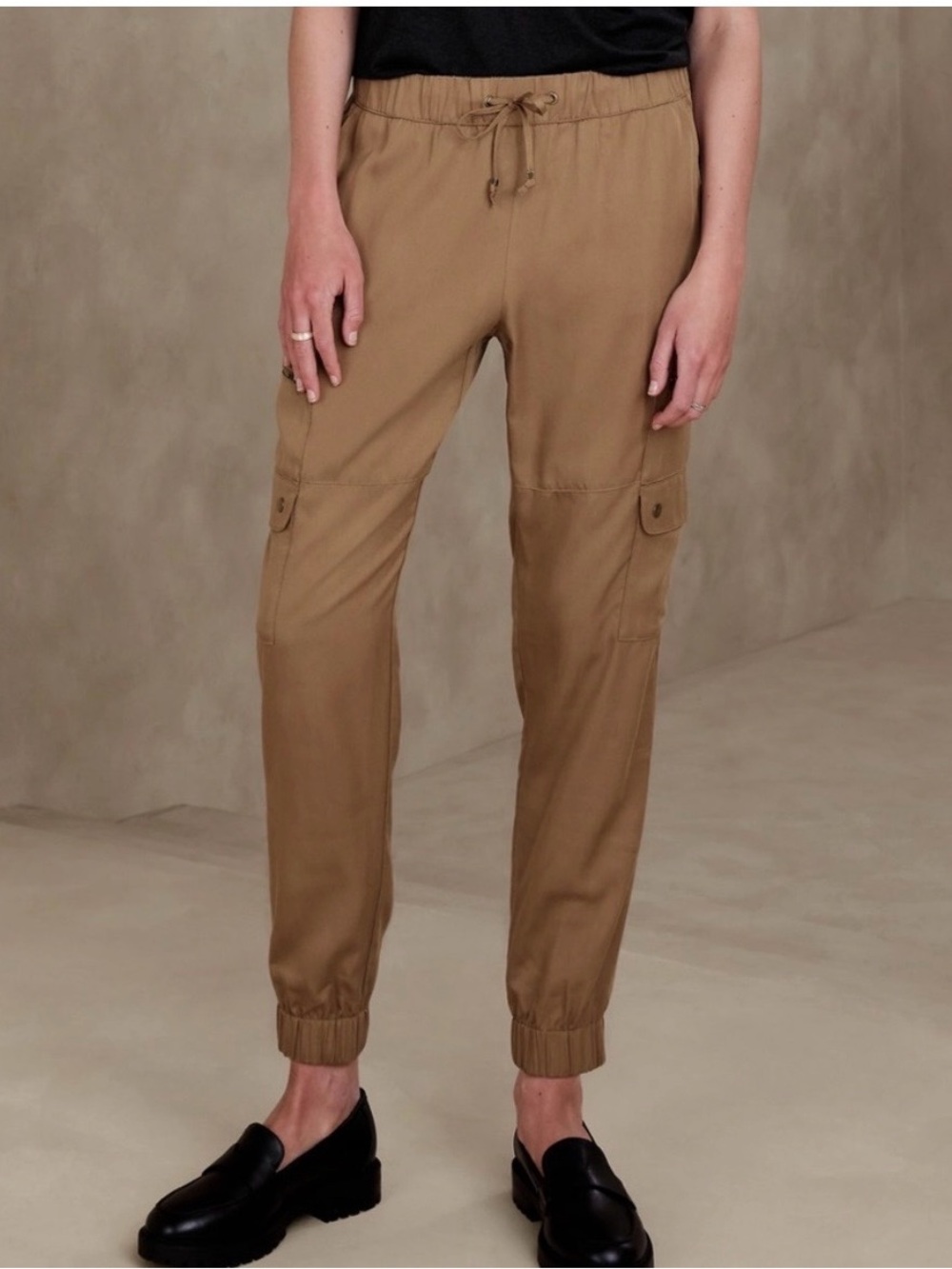 Banana Republic Factory Tan Cargo Drawstring Joggers